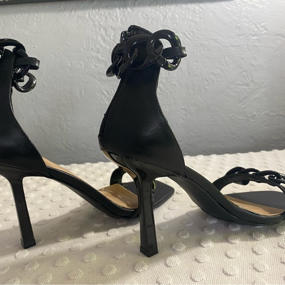 Shoe dazzle Off The Chain Detail Heeled Sandal - Picture 11 of 15